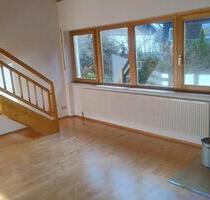 Schöne sanierte 2 Zimmerwohnung in Pullach Stadtgrenze München - Pullach im Isartal