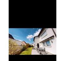 Großzügige voll ausgestattete 3 Zimmer Erdgeschoss Wohnung in Ros - Roßtal