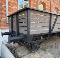 Highlight: Balkon über 20qm - Parkett und Design Wagon, modernes Bad inkl. Walk In- Dusche & SP - Magdeburg Alte Neustadt