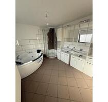 Zwei Zimmerwohnung mit Whirlpool Badewanne Wächtersbach Neudorf