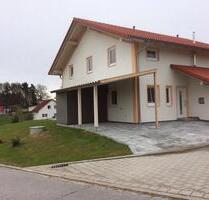 DHH zu vermieten - 1.000,00 EUR Kaltmiete, ca.  110,00 m² in Außernzell (PLZ: 94532)