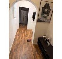 Wohnung Miete - 550,00 EUR Kaltmiete, ca.  52,00 m² in Gelsenkirchen (PLZ: 45889) Gelsenkirchen-Mitte