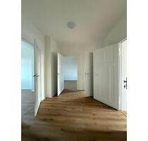 Schöne günstige 3-Zimmer-Wohnung! Erstbezug nach Sanierung! Mit Einbauküche!!!! - Dessau-Roßlau Brambach