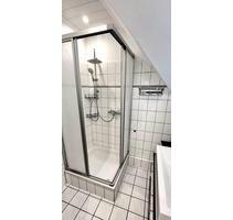 Wohnung mit WG Möglichkeit - 20,00 EUR Kaltmiete, ca.  90,00 m² in Recklinghausen (PLZ: 45663) König Ludwig