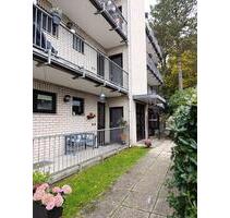 2-Zimmer-Wohnung mit ca. 74 m² Wohnfläche befindet sich im 1. Obe - Wuppertal Elberfeld