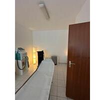 Gewerberäume Praxis - 550,00&nbsp;EUR Kaltmiete, in Hürth (PLZ: 50354)