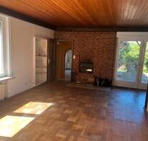 schöne 3 Zimmer Wohnung mit Terrasse und KFZ Stellplatz - Deutsch Evern