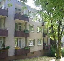 Stop! Renovierte 2-Zimmer-Wohnung mit Balkon - Recklinghausen Berghausen