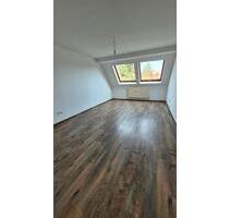 tpo 2 RW, DG in Debschwitz - 285,00 EUR Kaltmiete, ca.  50,00 m² in Gera (PLZ: 07548) Debschwitz