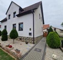 Idyllisch gelegenes Einfamilienhaus mit großem Garten - Roßleben-Wiehe