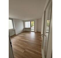Teilsanierte & helle 3-Zimmerwohnung, im 1.OG rechts - Braunschweig Wabe-Schunter-Beberbach