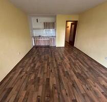 Einzimmerwohnung - 350,00 EUR Kaltmiete, in Schwebheim (PLZ: 97525)