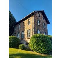 BRUCHSTEINHAUS EINFAMILIENHAUS FREISTEHEND m.großem Grundstück - Kalt