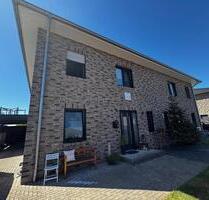 Moderne Doppelhaushälfte 130 m² Terrasse, Garten - Rehden