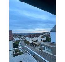 Helle 2,5 Zi. Wohnung 67m2 für 1 Jahr befr in Esslingen - Esslingen am Neckar Brühl