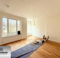 GROßE 2 ZIMMER ALTBAUWOHNUNG IN TOPLAGE BERLIN FRIEDRICHSHAIN! 4.OG! AB 01.08.2025! EBK! PARKETT!