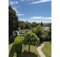 Wiesbaden: vermietete Penthouse-Maisonette!