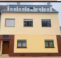 Schöne zentral gelegene 2 ZKB Wohnung mit Terrasse und Garten - Zweibrücken