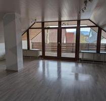 helle Wohnung mit großer Loggia u. Garage, Lichtenau-Muckenschopf