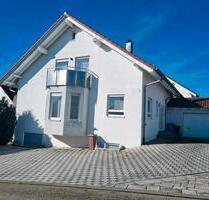 Großes freistehendes Einfamilienhaus 3 Wohneinheiten - Rottweil