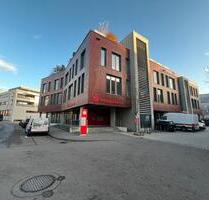 Helle Büroflächen in modernem Gebäude - Ebersbach an der Fils