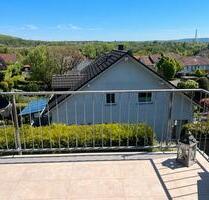 Schöne 3ZKB mit Balkon und tollem Ausblick am Sonnenhügel - Völklingen