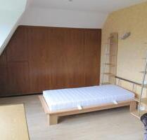Möbliertes Zimmer ab 01.08.2025, bevorzugt Wochenendfahrerinnen - Rotenburg (Wümme)