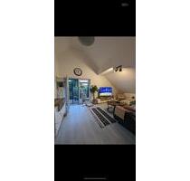 Lichtdurchflutete Dachgeschosswohnung mit Sehr großem Süd-Balkon - Marburg Cappel