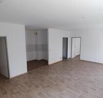 Sanierte Zweizimmerwohnung mit offener Küche - Löbau