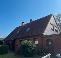 2 Zimmer Dachgeschoss Wohnung - 773,00 EUR Kaltmiete, ca.  60,00 m² in Nahe (PLZ: 23866)