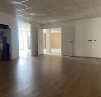 Geschäftsräume in bester, zentraler Lage von Augustdorf zu vermieten