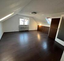 1 zimmer Dachgeschosswohnung - 650,00 EUR Kaltmiete, ca.  50,00 m² in Maulbronn (PLZ: 75433)