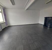 Büro Praxis Gewerberäume - 1.500,00 EUR Kaltmiete, ca.  10,00 m² in Offenburg (PLZ: 77652)