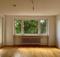 3-Zimmer-Wohnung mit zwei Balkonen in Oberursel-Stierstadt - Oberursel (Taunus)