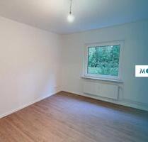 **Frisch saniert: Helle 2-Zimmer-Erdgeschosswohnung mit Tageslichtbad** - Ratzeburg