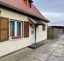 Bürohaus mit Lager- und Freifläche in Radebeul-West