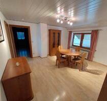 Helle, freundliche möblierte 2,5 Zimmer Wohnung - Bad Abbach