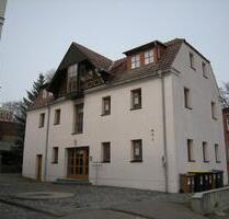 freistehendes, zweigeschossiges Wohn- und Geschäftshaus - Mühlau