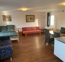 Stilvolle, vollmöblierte Wohnung direkt am HBF Krefeld