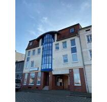 Frisch renovierte Citywohnung (EG, 2-Raum, 53 m²) - Cottbus