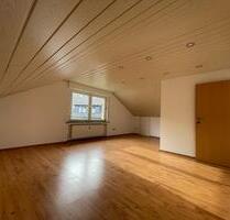 Schöne Dachgeschosswohnung ab 1.10.25 in Iserlohn-Roden Kaltmiete