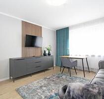 Modern möblierte 2-Zimmer Wohnung mit Balkon in Sendling-Westpark - München