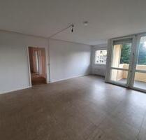 Ab 04.09. frei - Eure fantastische 4-Zimmer-Erdgeschoss-Wohnung mit Balkon ruft! - Berlin Reinickendorf