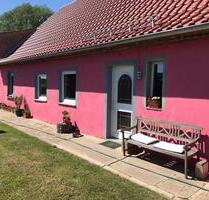 Liebevoll saniertes Landhaus - 165.000,00 EUR Kaufpreis, in Rosenow (PLZ: 17091)