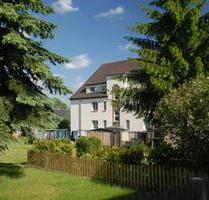 Gemütliche Dachgeschoss-Wohnung in bester Siedlungslage!!! - Oberlungwitz