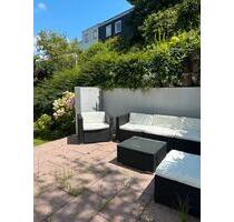 Exklusive 2,5 Zimmer mit Terrasse, Design-EBK & Tiefgarage - Stuttgart Hedelfingen