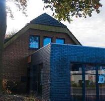 Großes Wohnhaus mit kleiner Gewerbefläche - Schüttorf