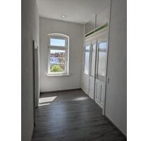 Helle 3-Zimmer-Dachgeschosswohnung mit EBK - Hameln