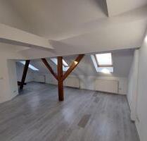 Attraktive 1 Zimmer-Dachgeschosswohnung mit Dachschlafnische in Klein Rogahn - Wittenförden