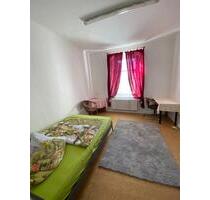 Zimmer zu vermieten - 25,00 EUR Kaltmiete, ca.  20,00 m² in Haselbachtal (PLZ: 01920)
